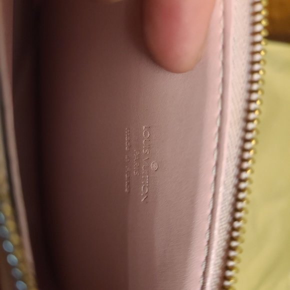 LOUIS VUITTON VINTAGE PINK PURSE WITH MONOGRAMS NEEDS RESTORATION. - Picture 15 of 16